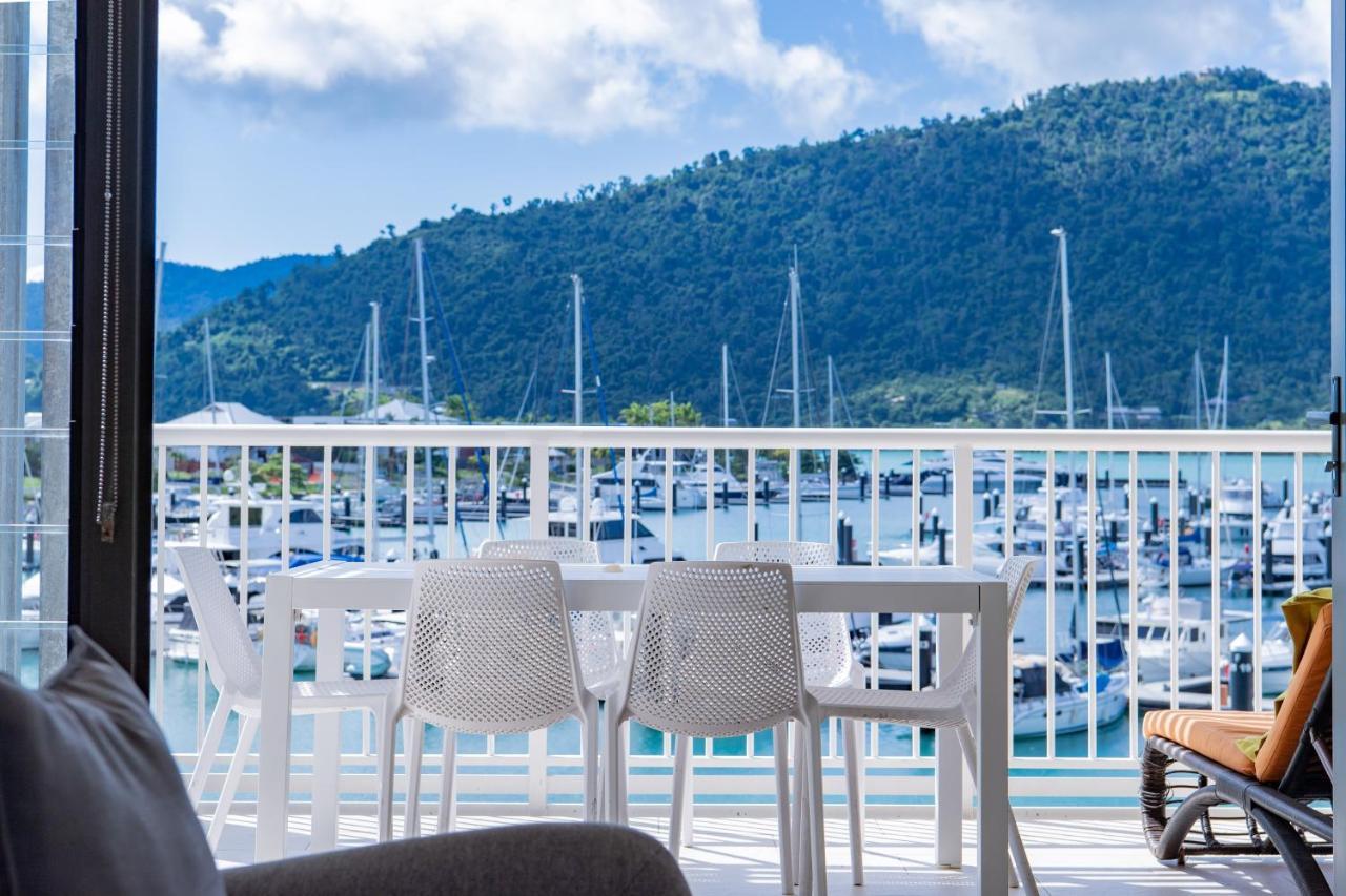 Seas The Day At The Marina Apartment Еърли Бийч Екстериор снимка