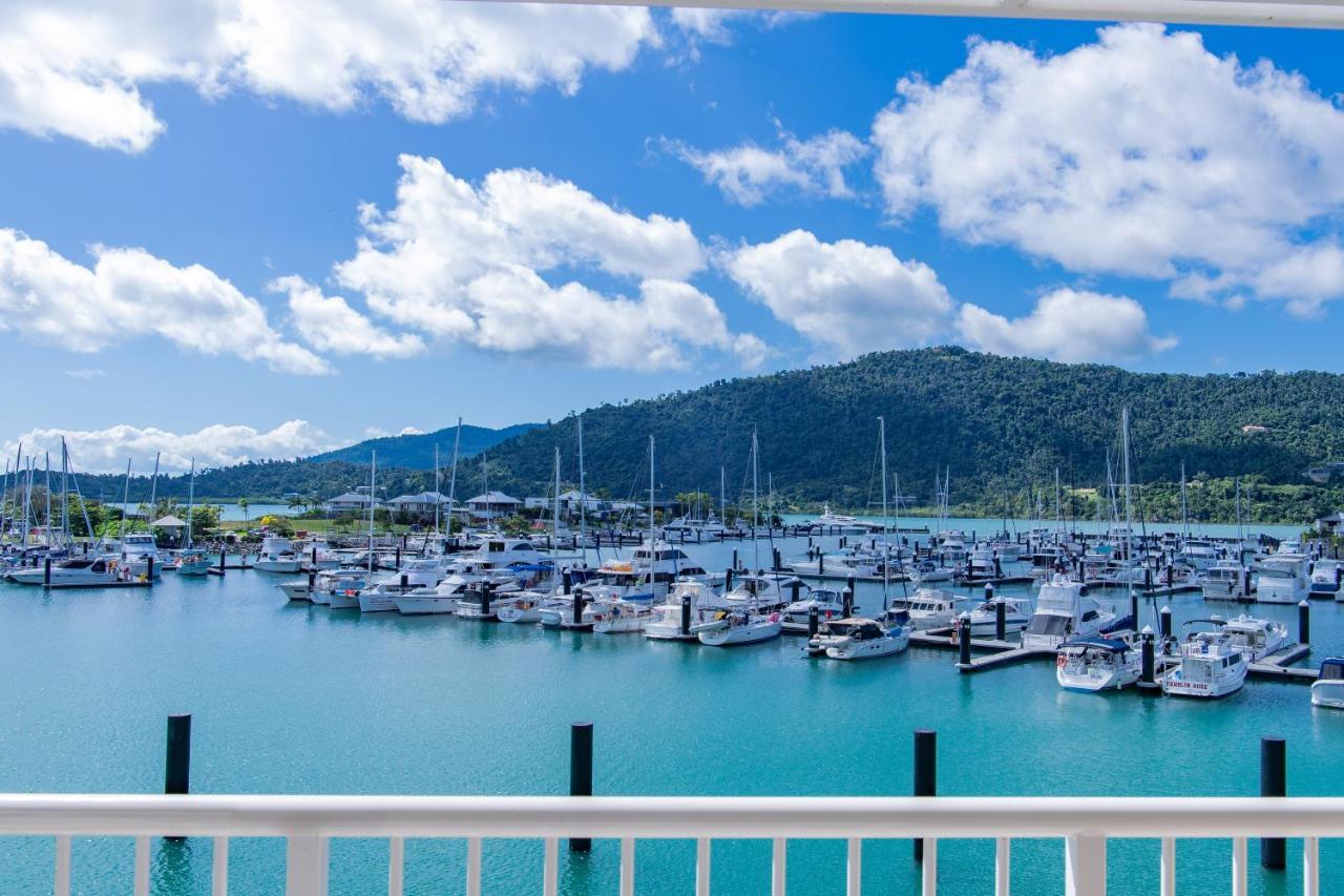 Seas The Day At The Marina Apartment Еърли Бийч Екстериор снимка