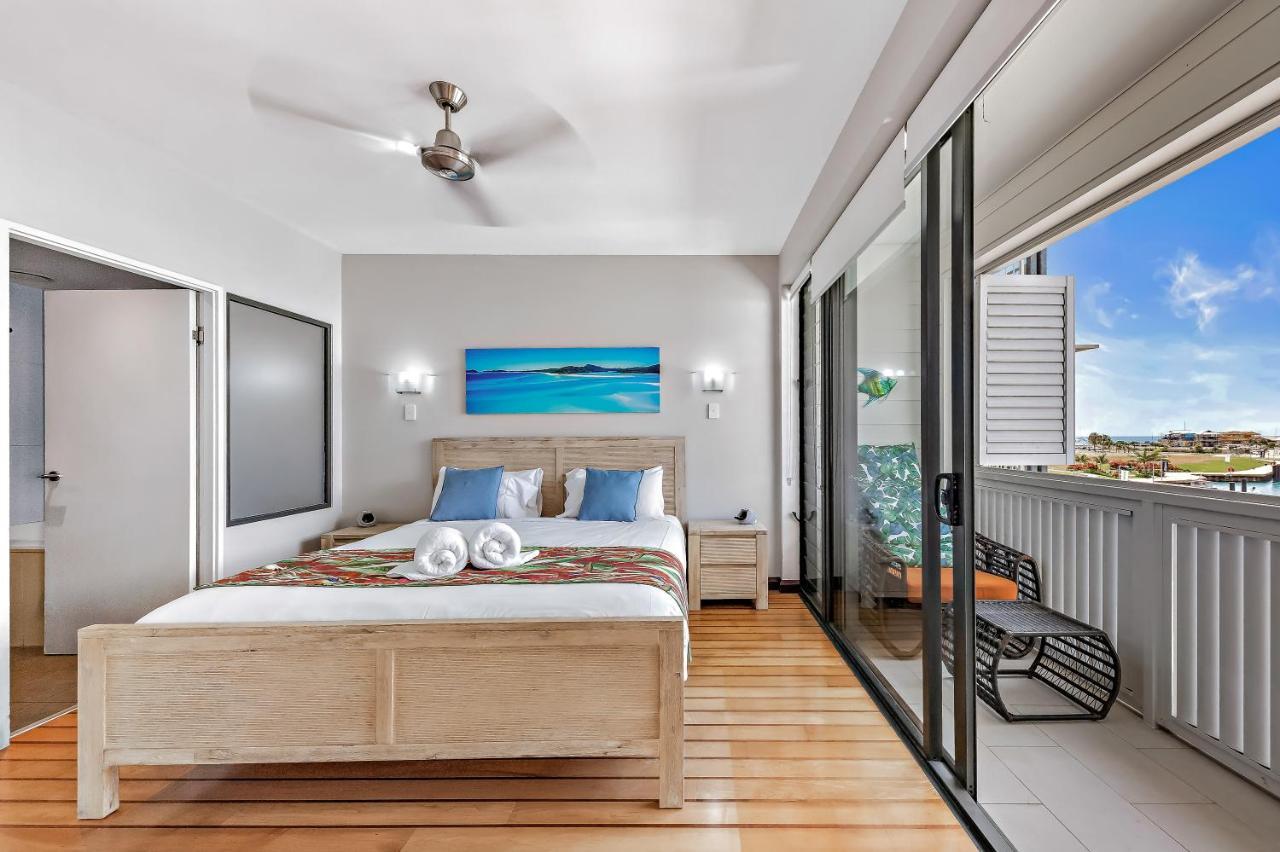 Seas The Day At The Marina Apartment Еърли Бийч Екстериор снимка
